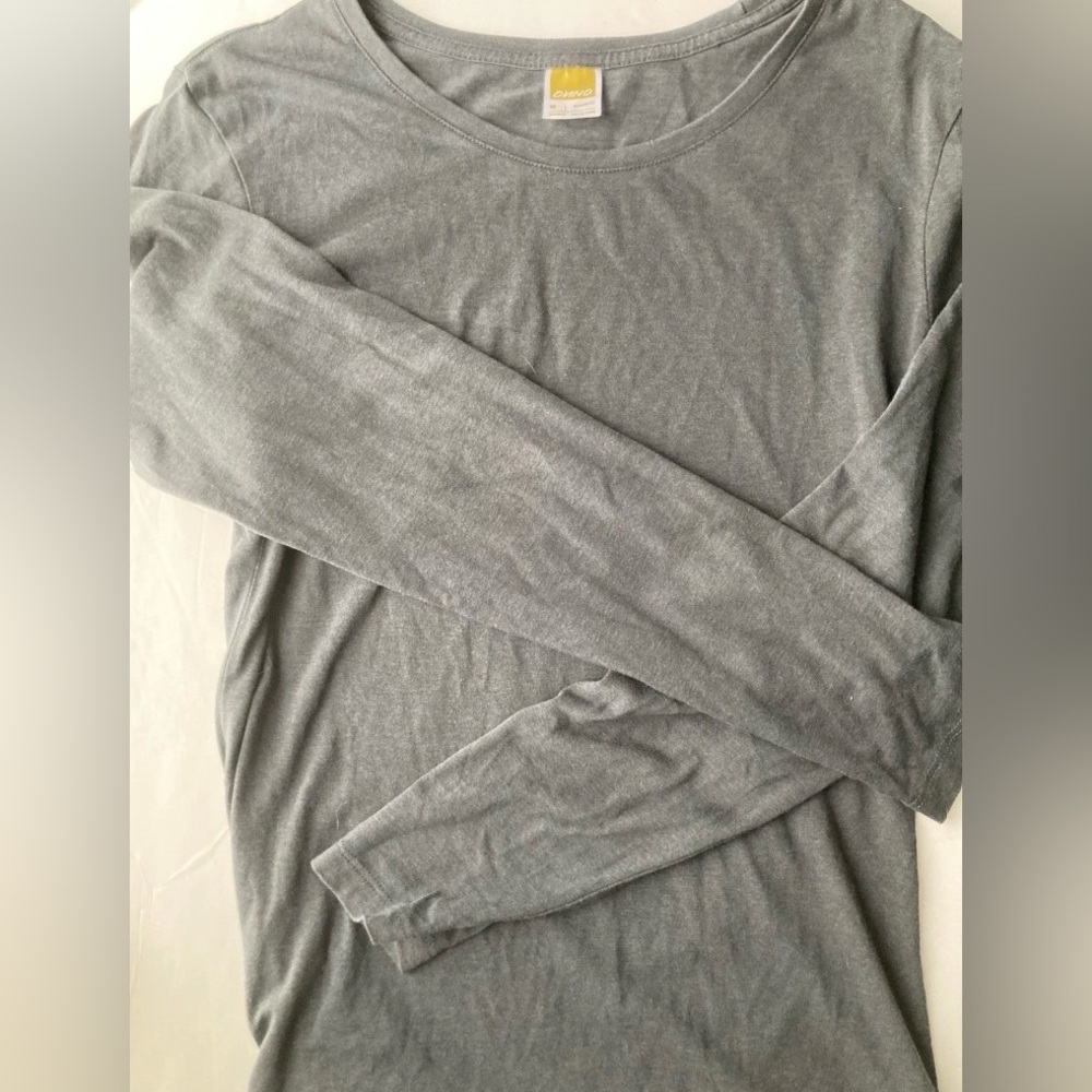 Onno Charcoal Gray Women's Long Sleeve Tee Med Lightweight Bamboo & Cotton